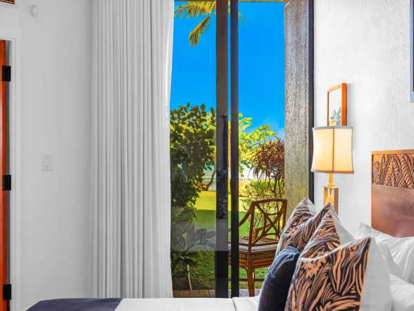 Luxurious 4-Bedroom Maui Retreat in Kaanapali